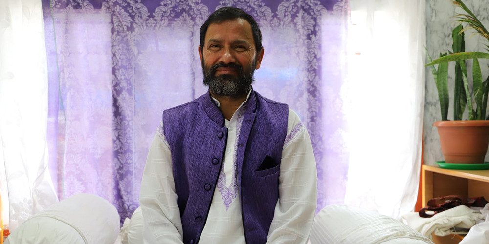 आफ्नै मनमाथिको नेतृत्व 